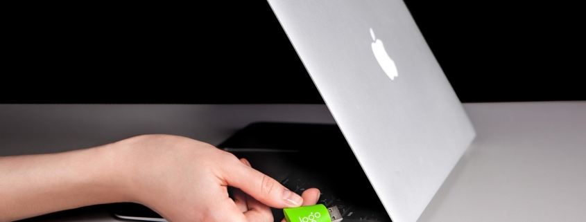 Cybercriminals are Targeting US Businesses with Malicious USB Drives